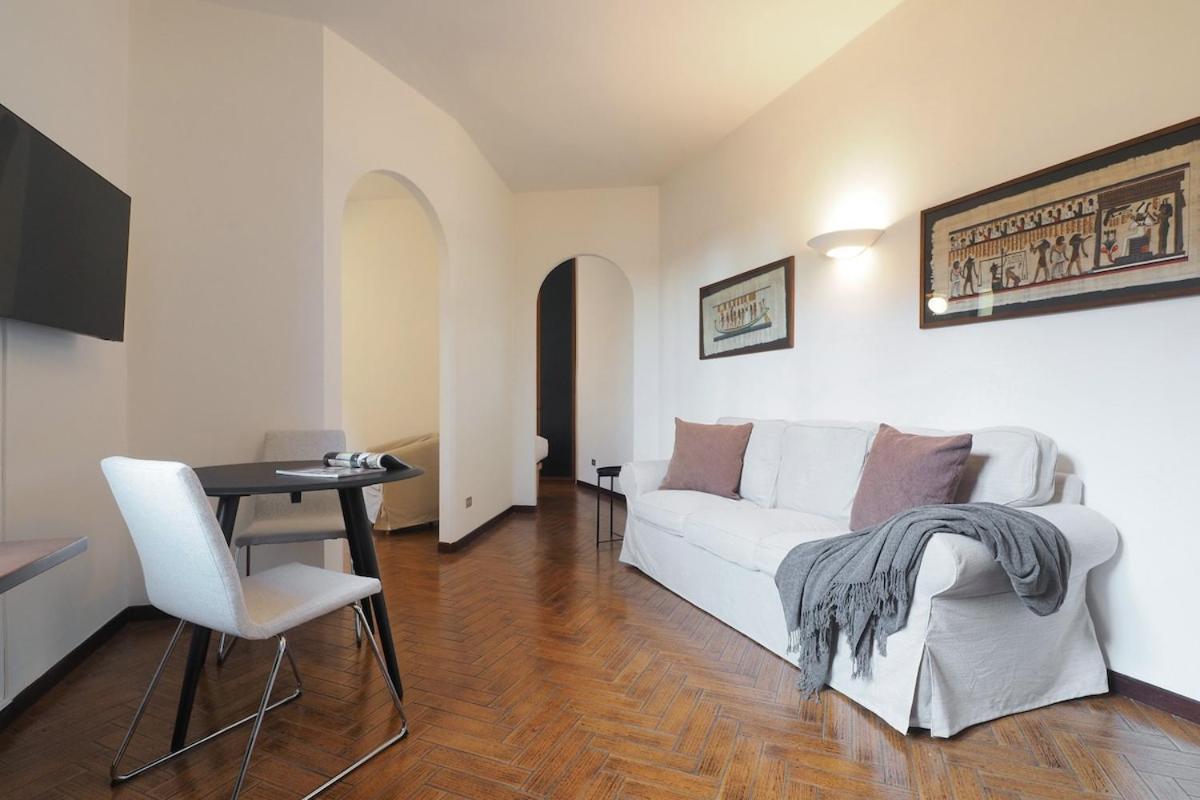 Attico Con Terrazzo Garibaldi - Moscova